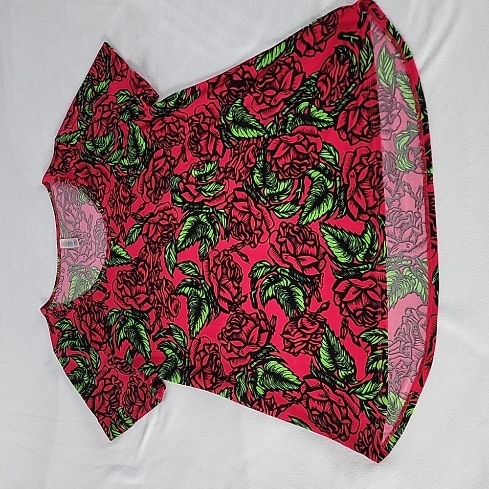 LuLaRoe Classic T size L